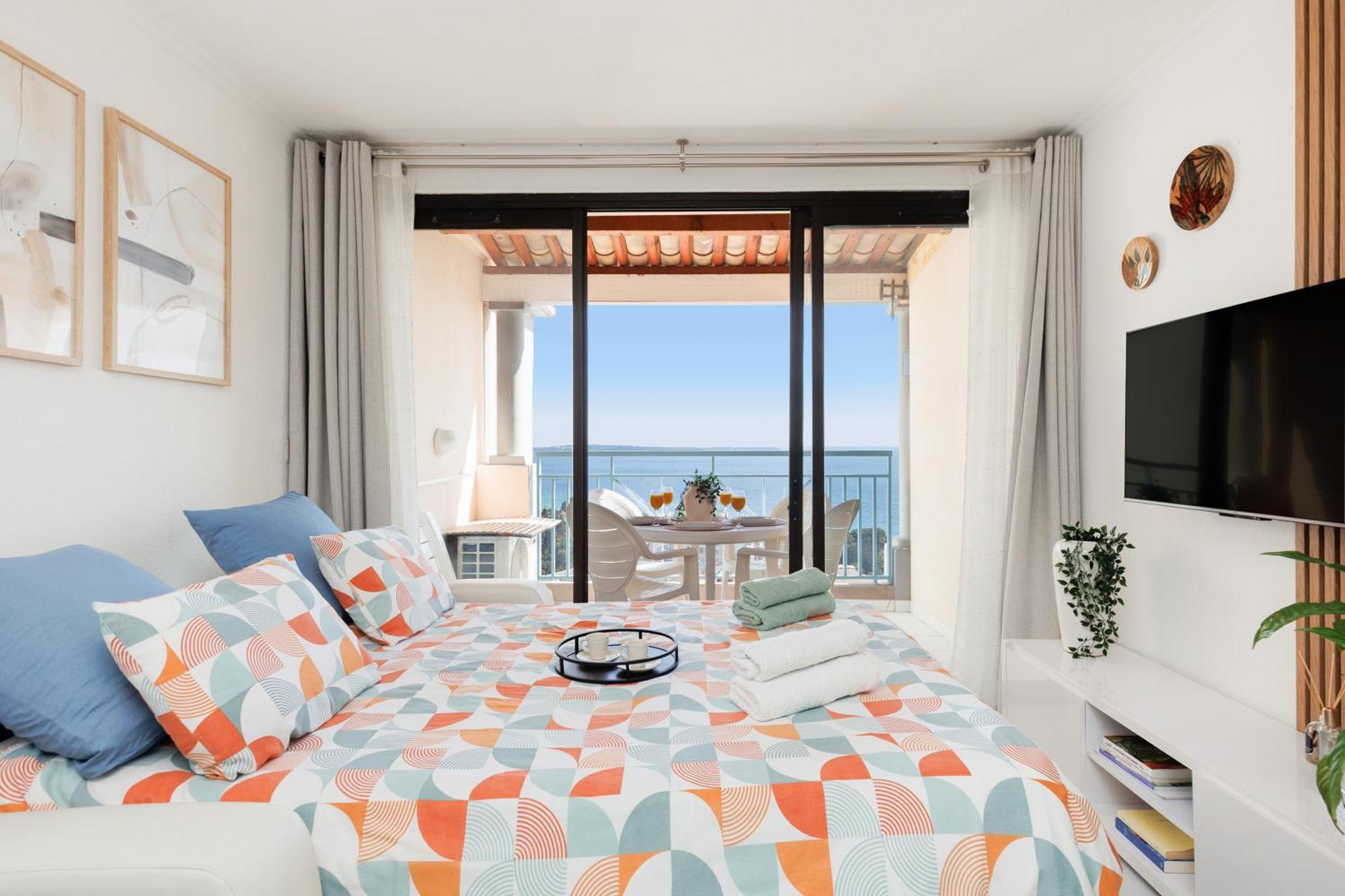 Holiday Paradise Cannes Ngoại thất bức ảnh