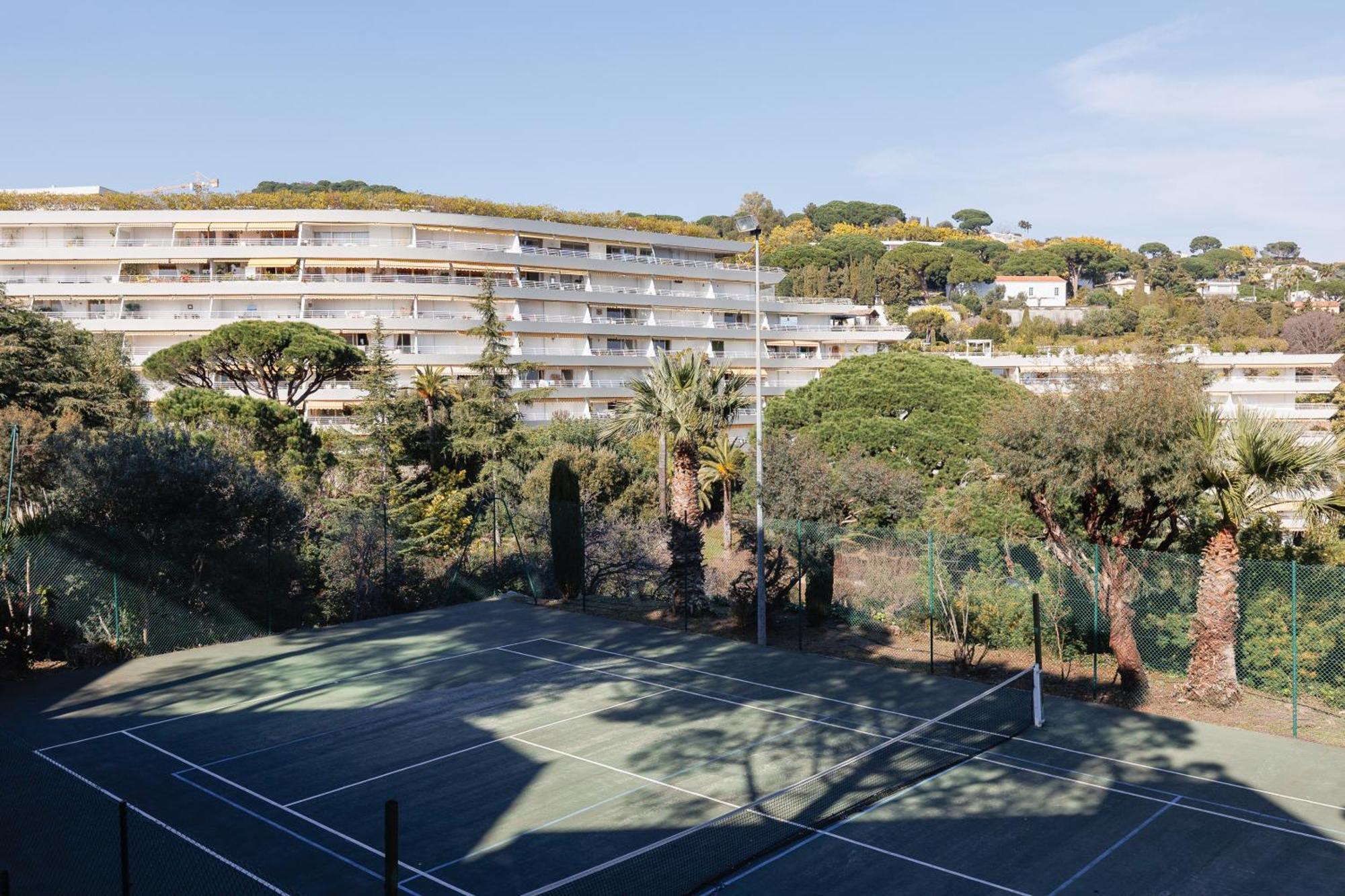 Holiday Paradise Cannes Ngoại thất bức ảnh