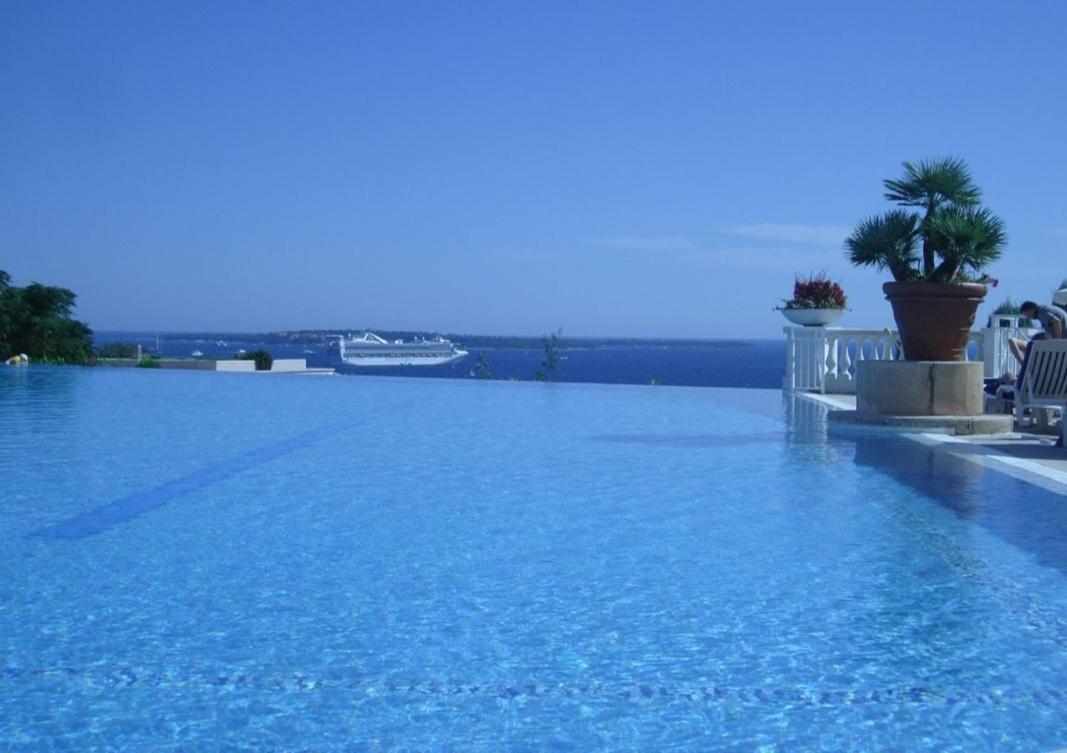 Holiday Paradise Cannes Ngoại thất bức ảnh
