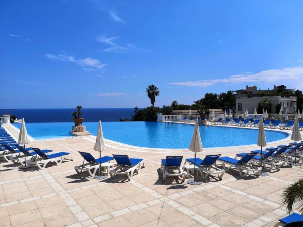 Holiday Paradise Cannes Ngoại thất bức ảnh